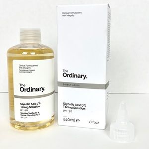 The Ordinary
Glycolic Acid 7% Toning Solution